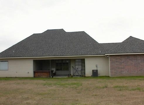 Home built by Advantage Design, Carencro, 2005
